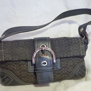 Ladies COACH bag.